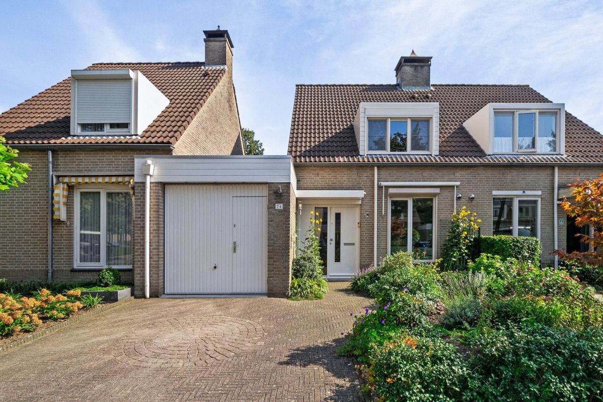 Roerstraat 74 foto