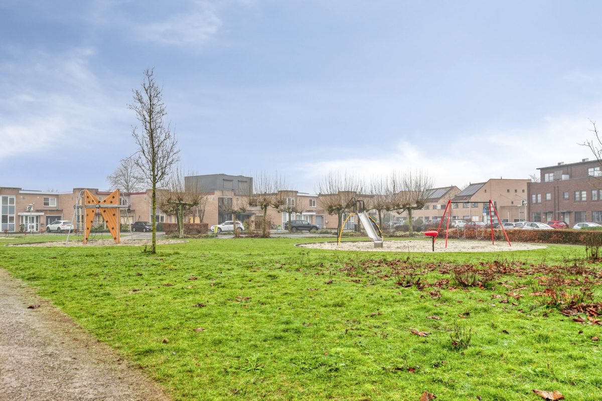 Klein Duimpje 7 foto 41