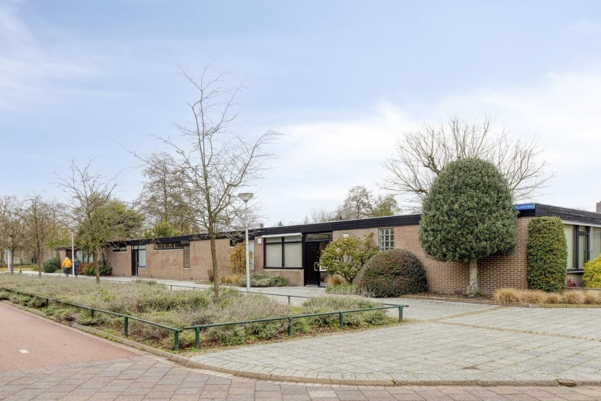 Reisdorfweg 1 hoofdfoto