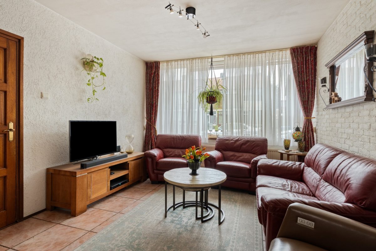 Van Aitzemastraat 13 foto 8